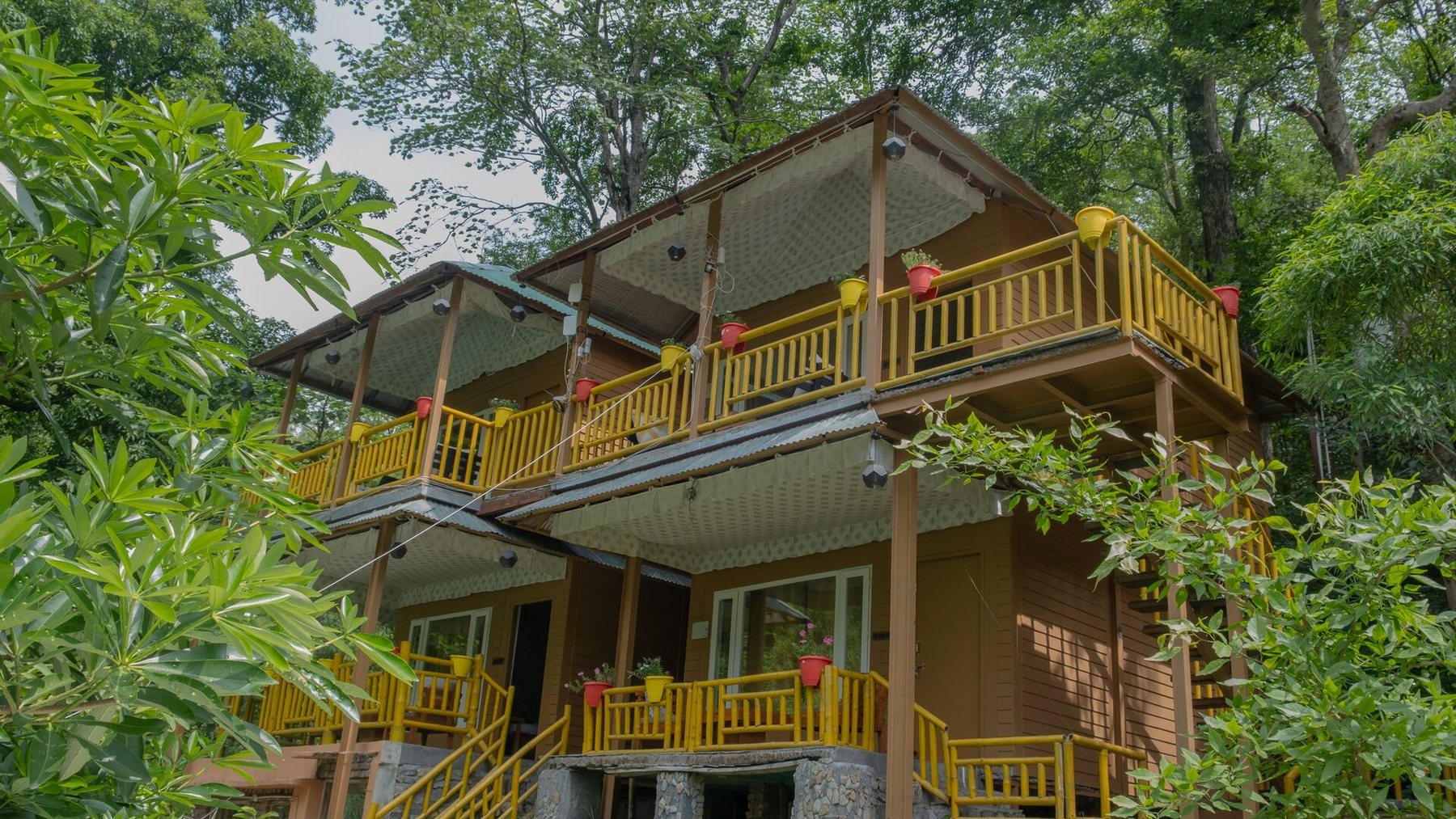 Astro Himalayan retreat — hero cottage